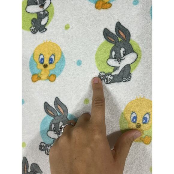 Looney Toons Baby Blanket Bugs Bunny Tweety Bird Green Blue Circles - Picture 7 of 8